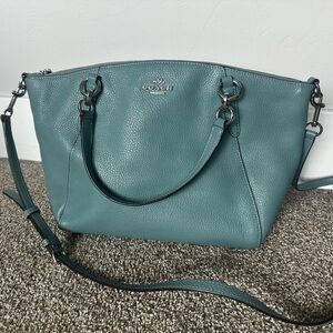 Coach - Kelsey Pebble Leather Crossbody Bag